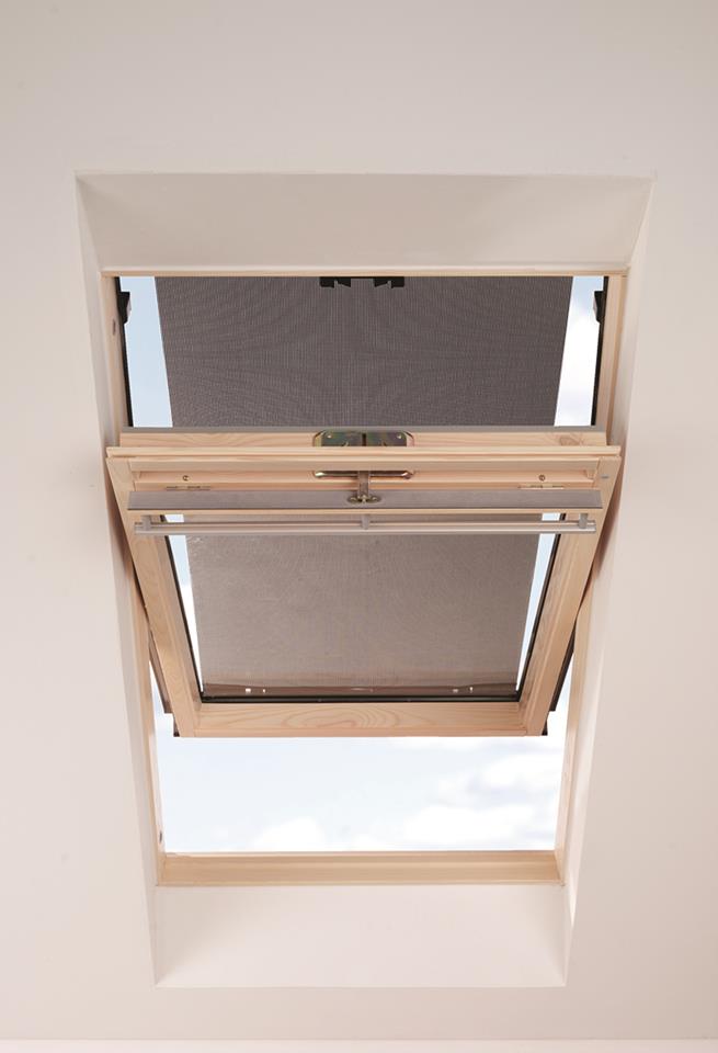 Anti-heat blind for VELUX roof windows is protecting room even when the window is open