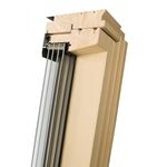 Takfönster FAKRO FTT U8 Thermo | trä, hög pivåhängning, 4-glas | för passivhus