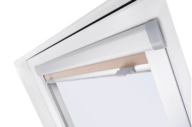 Blackout blind for roof windows ✓ SKYFENS ✓ SKYLIGHT