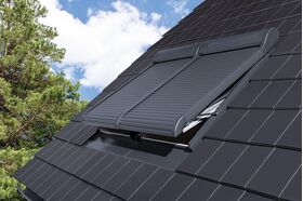 FAKRO ARZ KOMFORT SOLAR | solar-powered roller shutter for FAKRO roof windows ✓ OptiLight ✓ ARON ✓ ARTENS