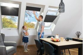 Takfönster FAKRO FTU-V U4