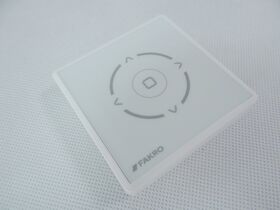Fjärrkontroll för FAKRO-produkter