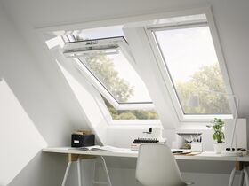 VELUX GGU 0062 | everfinish roof window with 3-glazing and noise reduction