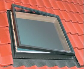 FAKRO roof access roof light WLI