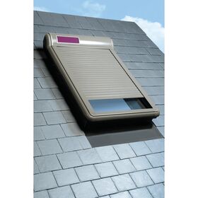 FAKRO ARZ SOLAR | solar-powered roller shutter for FAKRO roof windows ✓ OptiLight ✓ ARON ✓ ARTENS