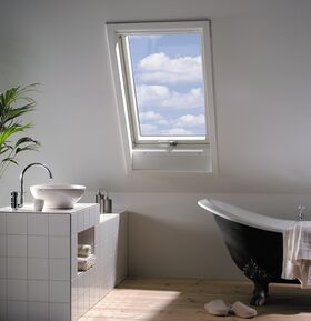Takfönster FAKRO FTU-V U4