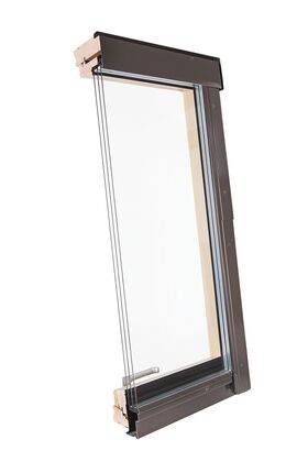 Optilight Energy| Pine roof window with triple glazing