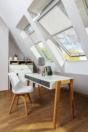 Takfönster FAKRO FTU-V U4